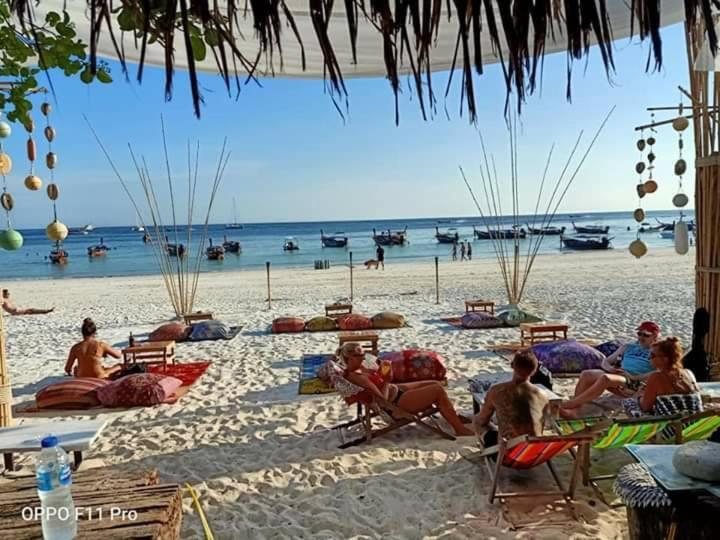 Daya Beach, Lipe Local Екстериор снимка